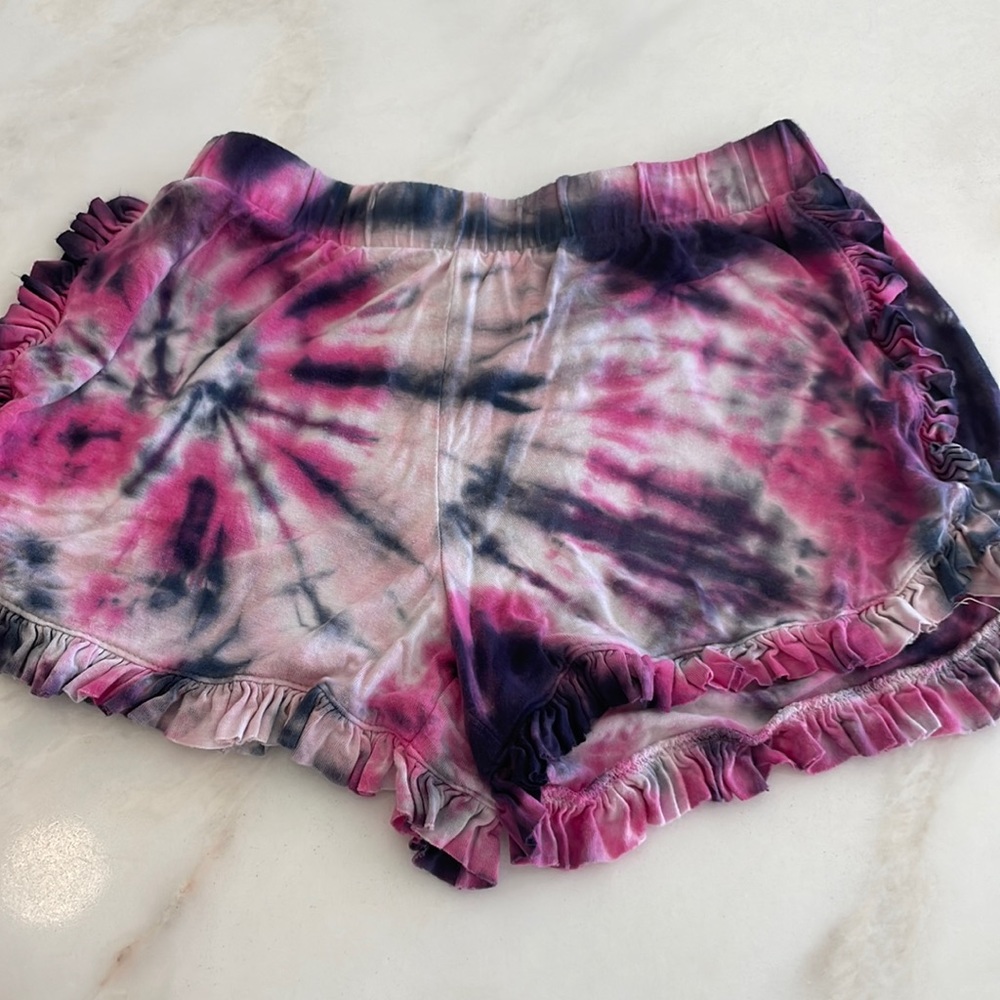 Erge Designs GirlsTie Dye Frilly Shorts-Size Medium